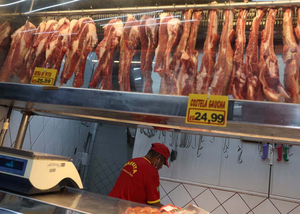 EU to suspend Brazilian meat imports over concerns about antimicrobial use in livestock and compliance with food safety rules.